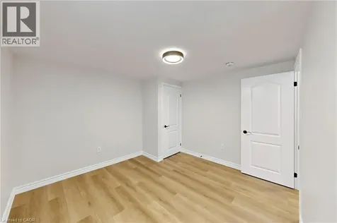 28 Warren Avenue Hamilton ON L9A 3C6