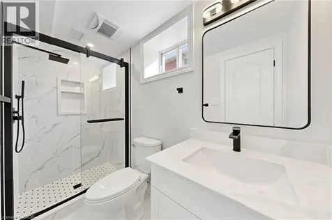 28 Warren Avenue Hamilton ON L9A 3C6