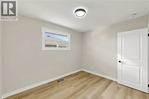 28 Warren Avenue Hamilton ON L9A 3C6