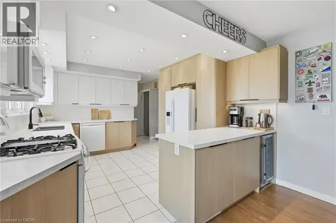 6 Darlington Drive Hamilton ON L9C 2L7
