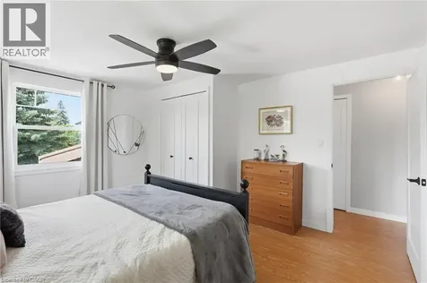 6 Darlington Drive Hamilton ON L9C 2L7