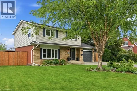 6 Darlington Drive Hamilton ON L9C 2L7