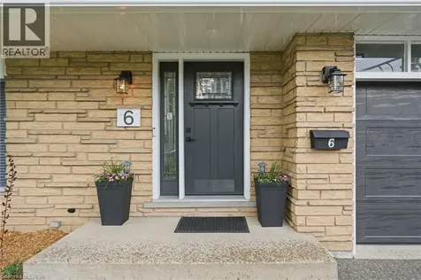 6 Darlington Drive Hamilton ON L9C 2L7