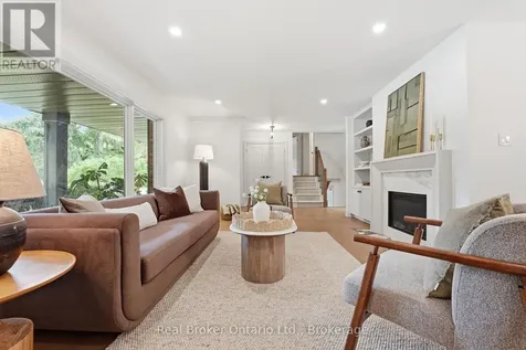 571 Leonard Court Burlington (lasalle) ON L7T 2P4