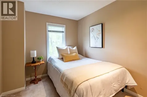 230 Blackhorne Drive Kitchener ON N2E 1Z4