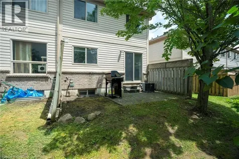 230 Blackhorne Drive Kitchener ON N2E 1Z4