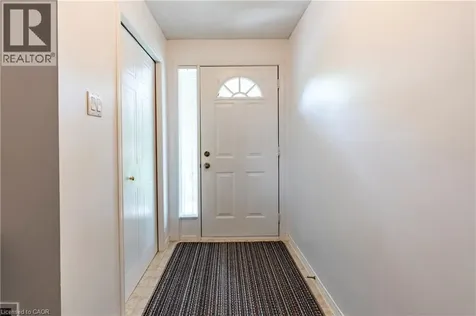 230 Blackhorne Drive Kitchener ON N2E 1Z4