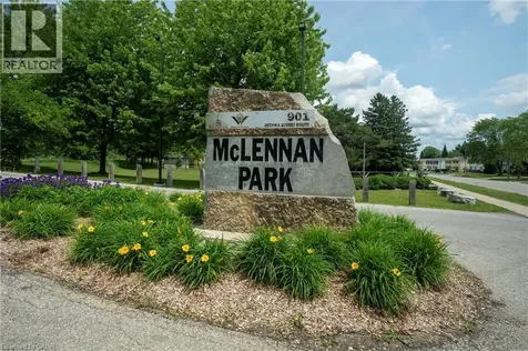230 Blackhorne Drive Kitchener ON N2E 1Z4