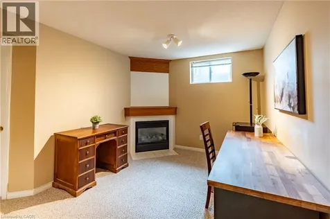 230 Blackhorne Drive Kitchener ON N2E 1Z4