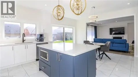 1649 Corsal Court Innisfil ON L9S 0P8