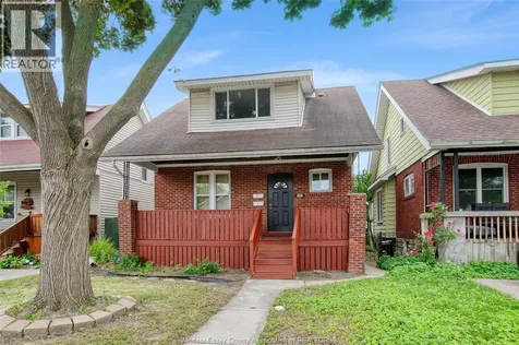 1453 Marentette Windsor ON N8X 4E2
