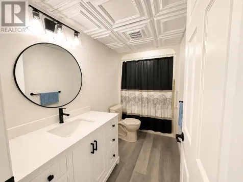 104 471 Lakeview Drive Kenora ON P9N 4G7