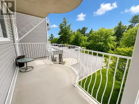 104 471 Lakeview Drive Kenora ON P9N 4G7