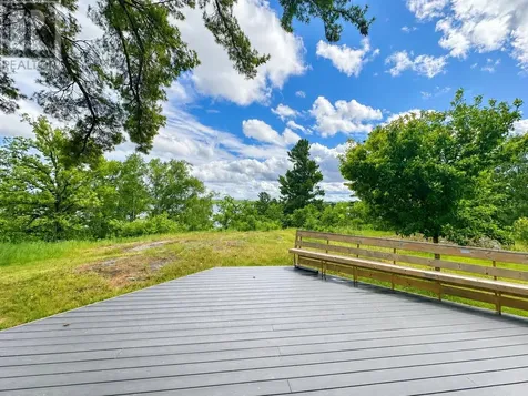 104 471 Lakeview Drive Kenora ON P9N 4G7