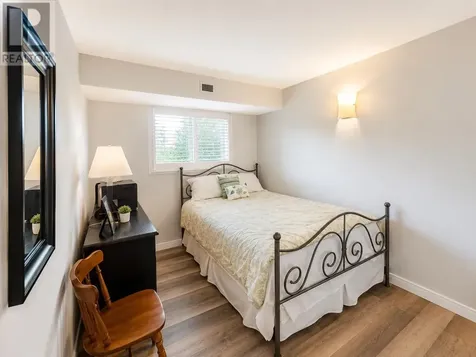 104 471 Lakeview Drive Kenora ON P9N 4G7