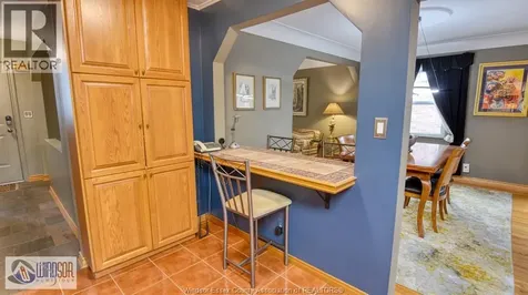 2332 Moy Avenue Windsor ON N8W 2M8