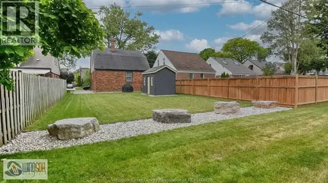 2332 Moy Avenue Windsor ON N8W 2M8