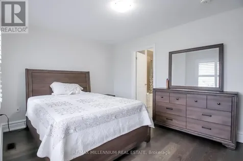 47 Douglas Kemp Crescent Clarington (bowmanville) ON L1C 7E3