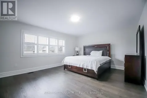 47 Douglas Kemp Crescent Clarington (bowmanville) ON L1C 7E3