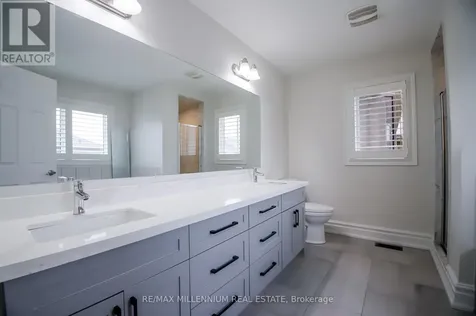 47 Douglas Kemp Crescent Clarington (bowmanville) ON L1C 7E3