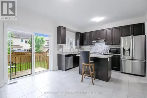 47 Douglas Kemp Crescent Clarington (bowmanville) ON L1C 7E3