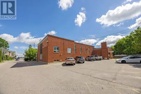 170 Wellington Street St. Thomas ON N5R 2S1