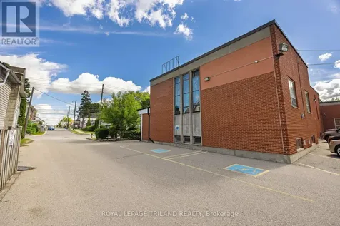 170 Wellington Street St. Thomas ON N5R 2S1