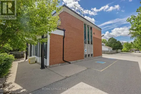 170 Wellington Street St. Thomas ON N5R 2S1