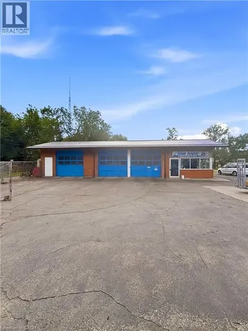 815 Colborne Street Brantford ON N3S 3S5