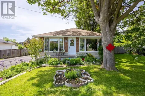 44 Brown Street Clarington (bowmanville) ON L1C 2R4