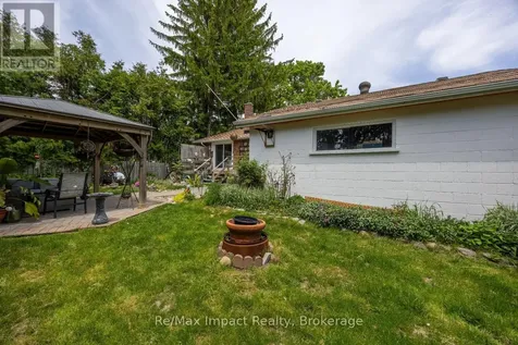 44 Brown Street Clarington (bowmanville) ON L1C 2R4