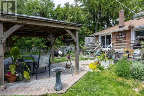 44 Brown Street Clarington (bowmanville) ON L1C 2R4