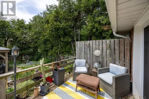 44 Brown Street Clarington (bowmanville) ON L1C 2R4