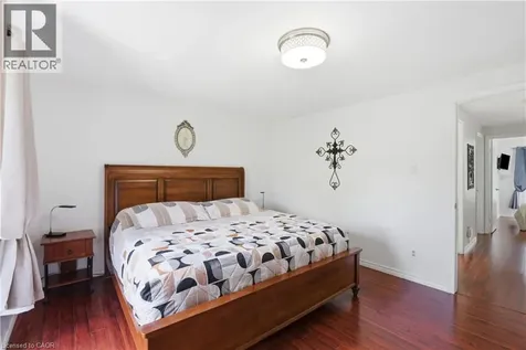 3027 Glencrest Road Burlington ON L7N 3K1