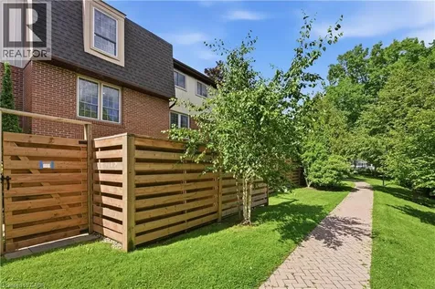 3027 Glencrest Road Burlington ON L7N 3K1