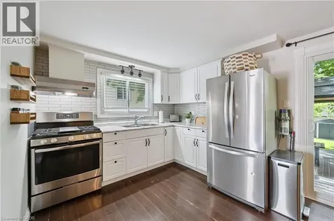 124 Sanderson Drive Guelph ON N1H 7L9