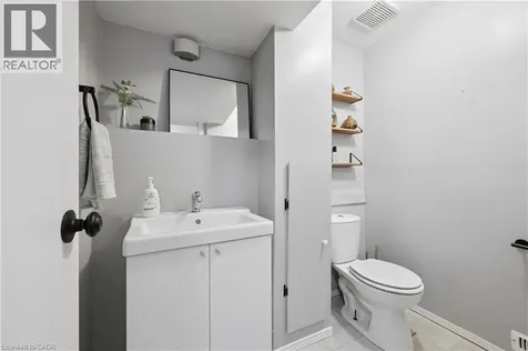 124 Sanderson Drive Guelph ON N1H 7L9