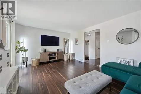 124 Sanderson Drive Guelph ON N1H 7L9
