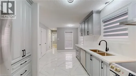 133 Wake Robin Drive Kitchener ON N2E 3L6