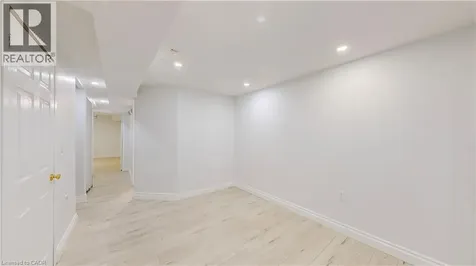 133 Wake Robin Drive Kitchener ON N2E 3L6
