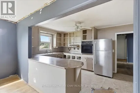 992 Ewart Street Innisfil ON L0L 1C0