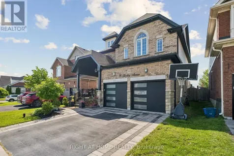 99 Hockley Avenue Clarington (bowmanville) ON L1C 0G4
