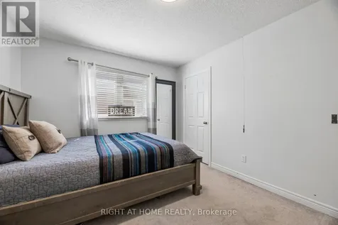 99 Hockley Avenue Clarington (bowmanville) ON L1C 0G4