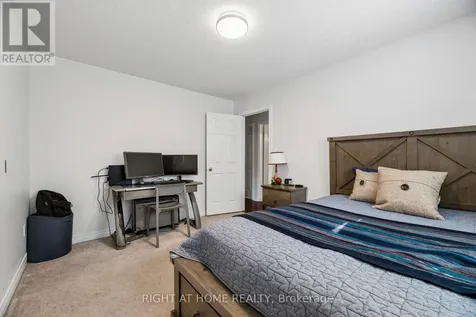99 Hockley Avenue Clarington (bowmanville) ON L1C 0G4
