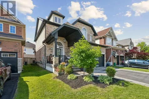 99 Hockley Avenue Clarington (bowmanville) ON L1C 0G4