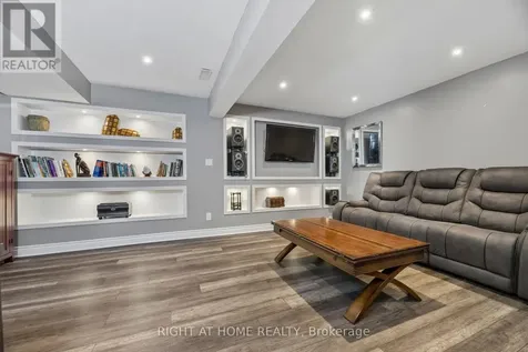 99 Hockley Avenue Clarington (bowmanville) ON L1C 0G4