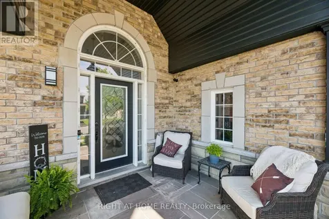 99 Hockley Avenue Clarington (bowmanville) ON L1C 0G4
