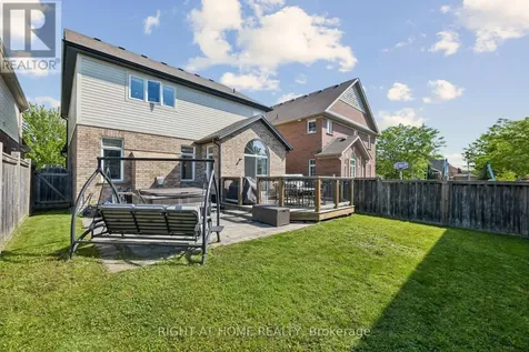 99 Hockley Avenue Clarington (bowmanville) ON L1C 0G4