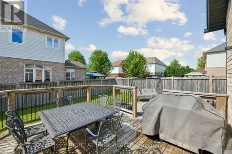 99 Hockley Avenue Clarington (bowmanville) ON L1C 0G4