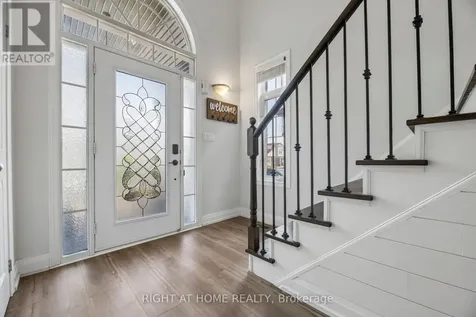 99 Hockley Avenue Clarington (bowmanville) ON L1C 0G4